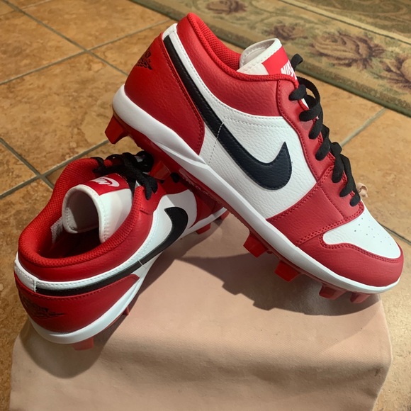 Jordan 1 Retro MCS Low “Chicago Red” Premium Baseball Cleats - Picture 1 of 13